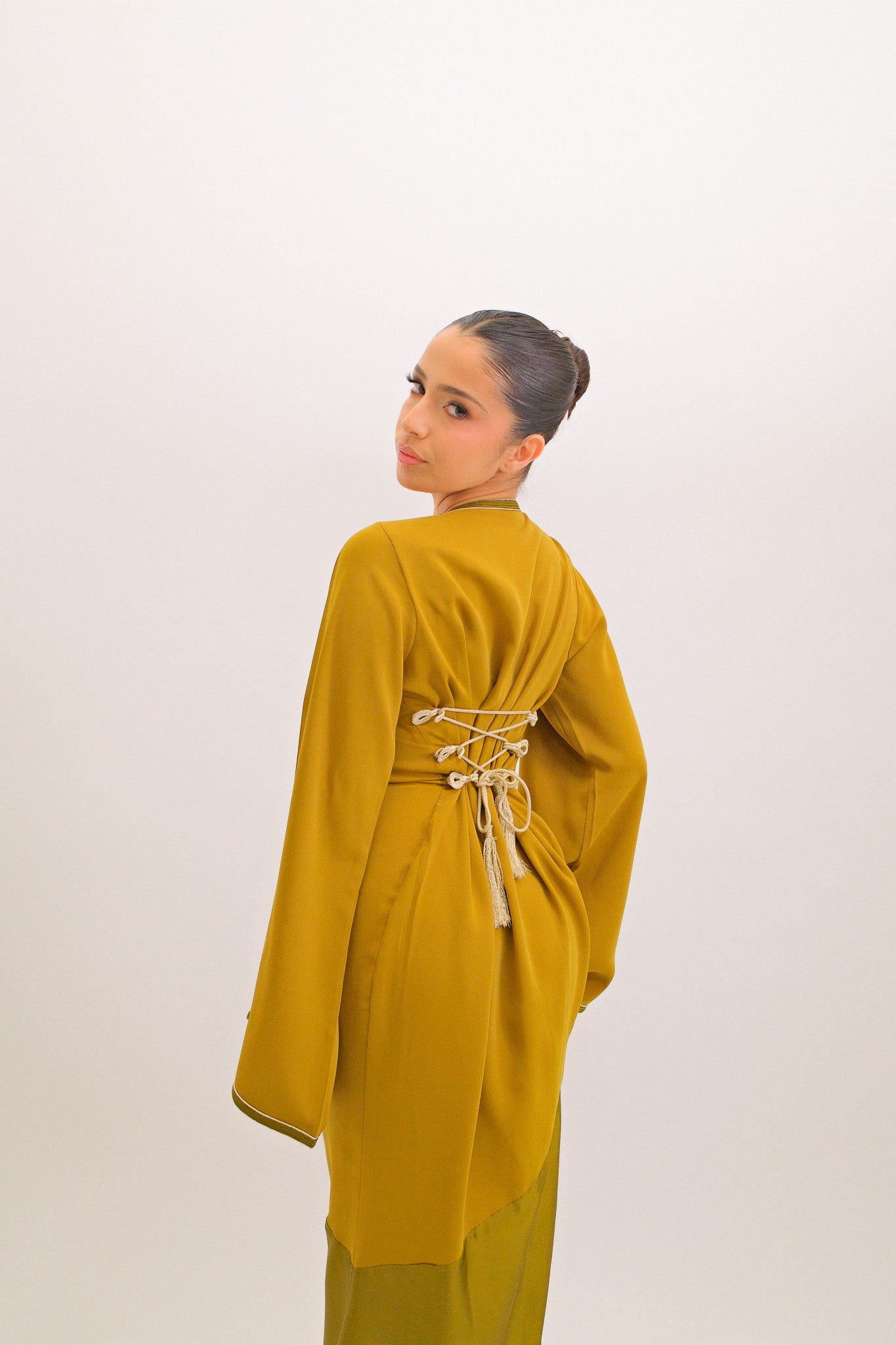 Précommande - Caftan bi-matière en crêpe de soie